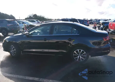 2017 Volkswagen Jetta 1.4T Se z USA, uszkodzony, nr VIN 3VWDB7AJ0HM227027